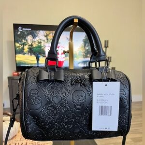 NWT Betsey Johnson Black skull barrel with bows bag